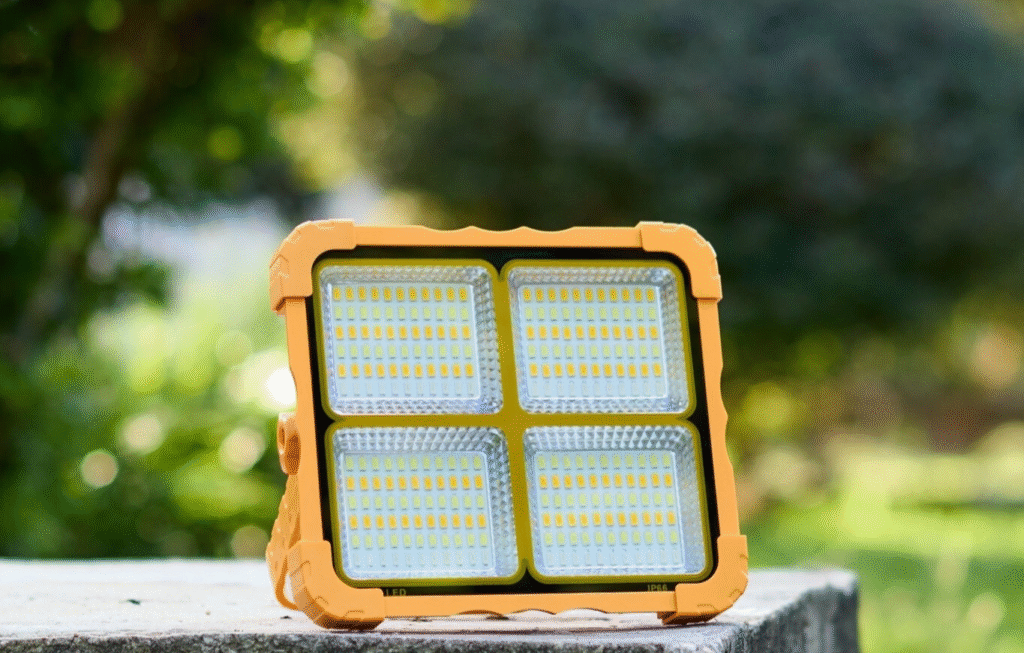 NEW AND POWERFUL PORTABLE LIGHT
